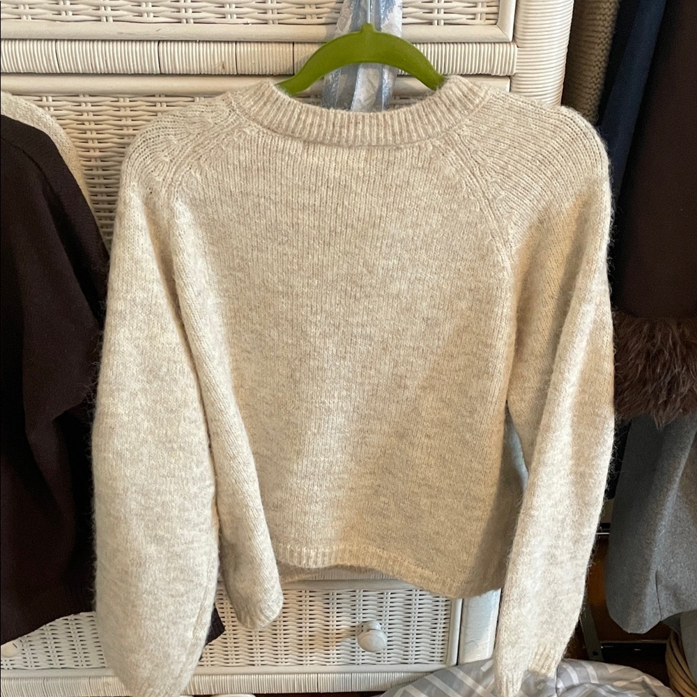 Cozy Beige Knit Cardigan with Wooden Toggles - Picture 5 of 5